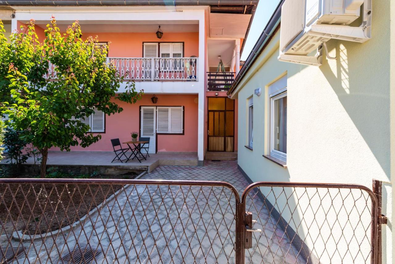 Studio Apartment Gina Ζαντάρ Εξωτερικό φωτογραφία
